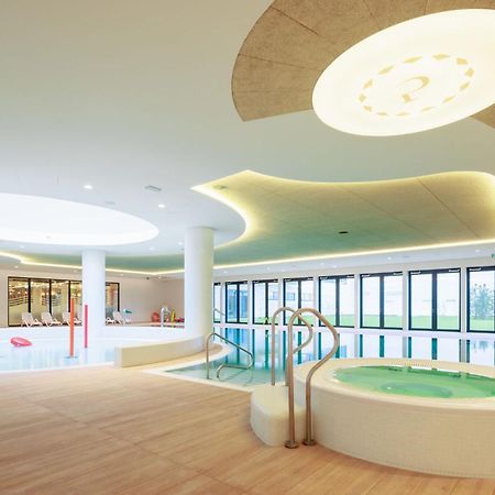 Apartament Golden Sand Z Dostepem Do Basenow,Jacuzzi,Strefy Saun- Pinea Apartments Pobierowo-Sannel Apartments For Rent Экстерьер фото