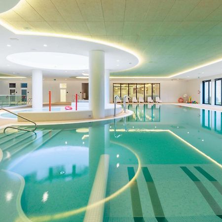 Apartament Golden Sand Z Dostepem Do Basenow,Jacuzzi,Strefy Saun- Pinea Apartments Pobierowo-Sannel Apartments For Rent Экстерьер фото