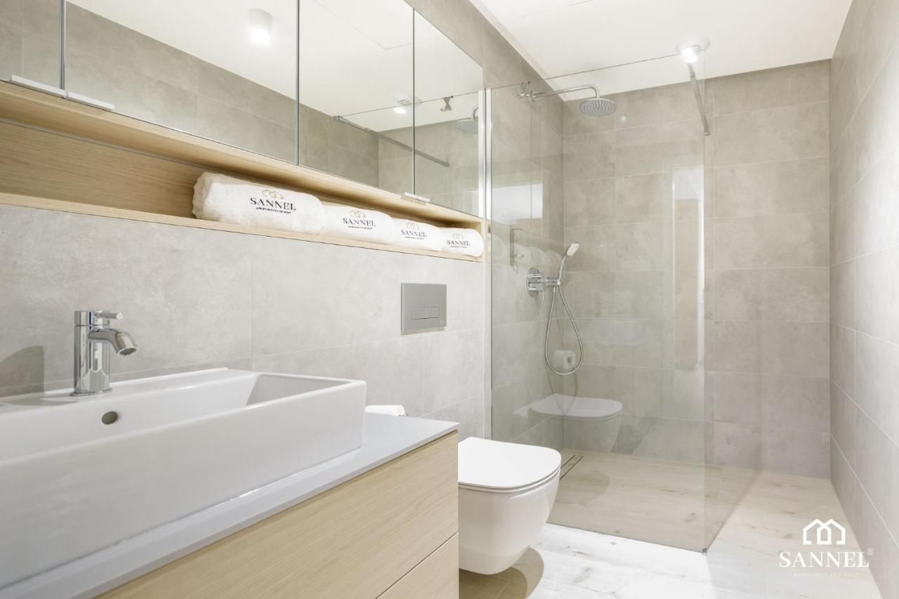 Apartament Golden Sand Z Dostepem Do Basenow,Jacuzzi,Strefy Saun- Pinea Apartments Pobierowo-Sannel Apartments For Rent Экстерьер фото